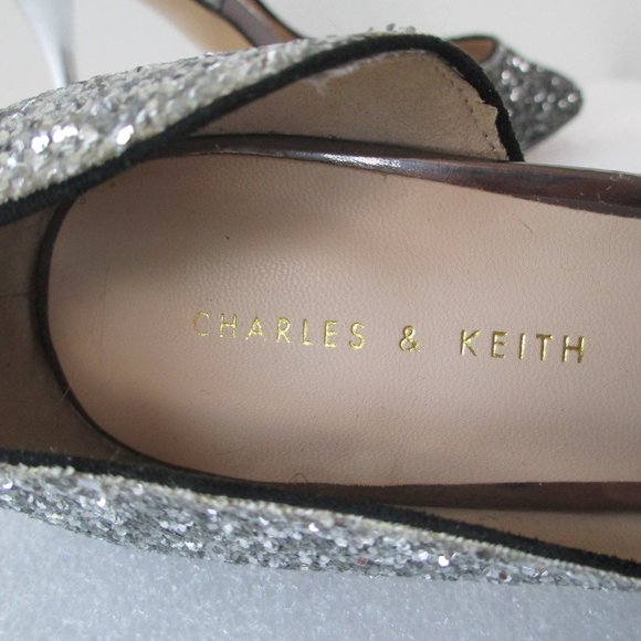 CHARLES & KEITH SILVER GLITTER PUMPS - Picture 7 of 16
